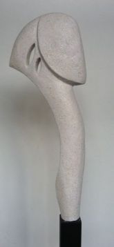 kopf mit zwei durchbrüchen | terracotta, engobe | 48 cm
